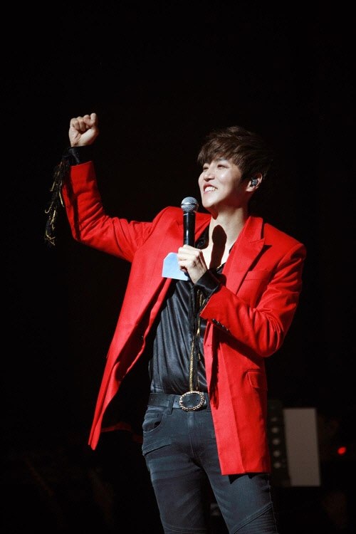 가수 정동하 [뮤직원컴퍼니 제공]